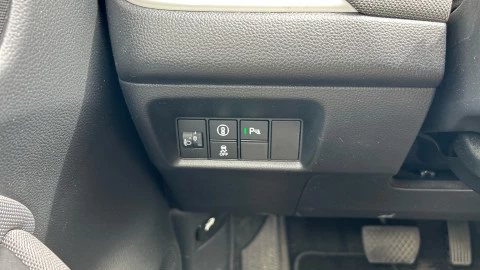 Honda Jazz 1.5 i-MMD CROSSTAR