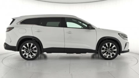 Renault Espace Iconic E-Tech Hybrid