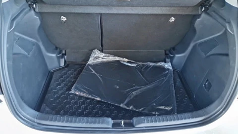 Toyota Yaris 1.0 70 Business