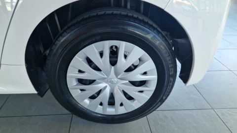 Toyota Yaris 1.0 70 Business