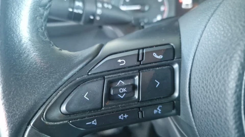 Toyota Yaris 1.0 70 Business