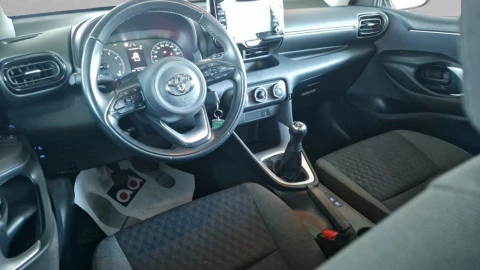 Toyota Yaris 1.0 70 Business