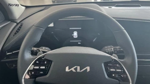 Kia Niro 1.6 GDi PHEV 135kW (183CV) Drive