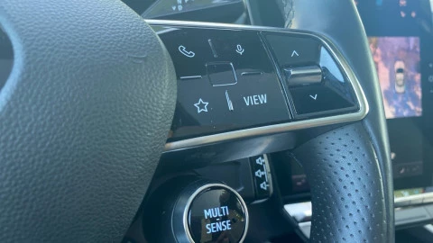 Renault Espace Iconic E-Tech full hybrid 146kW