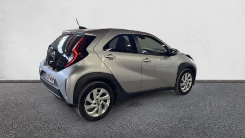 Toyota Aygo X Cross 1.0 VVT-I 72CV Play