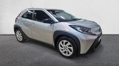 Toyota Aygo X Cross 1.0 VVT-I 72CV Play