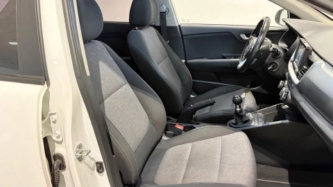 Kia Stonic  1.2 CVVT Eco-Dynamic Concept 84