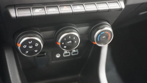 Renault Clio Evolution TCe 90 (67kw)