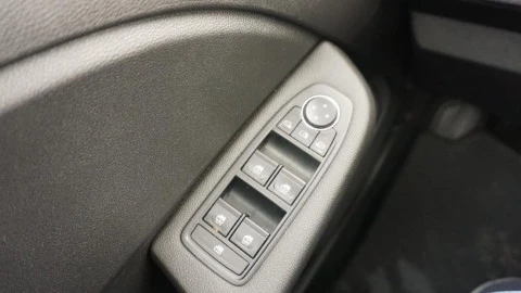 Renault Clio Evolution TCe 90 (67kw)