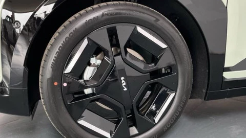 Kia EV3 GT-line Long Range