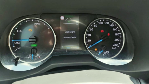 Toyota Rav4 2.5l 220H Business