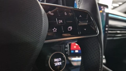 Renault Rafale Techno full hybrid E-Tech 200CV (147kW)