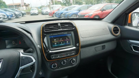 Dacia Spring Comfort Plus Electric 33kW (45CV)