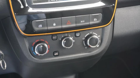 Dacia Spring Comfort Plus Electric 33kW (45CV)