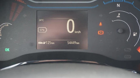 Dacia Spring Comfort Plus Electric 33kW (45CV)