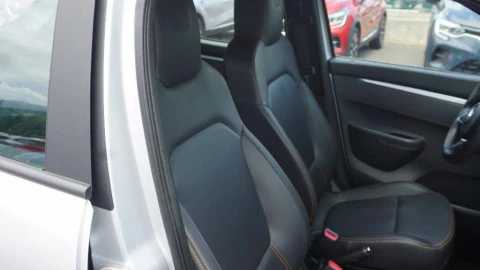 Dacia Spring Comfort Plus Electric 33kW (45CV)