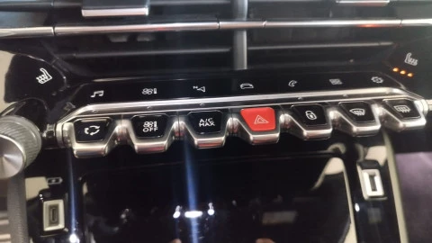 Peugeot 2008 GT Pack BlueHDI 130 S&S EAT8