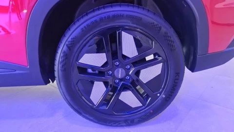 Omoda 5 MY25 - Premium 1.6 TGDI 108kW (145cv)