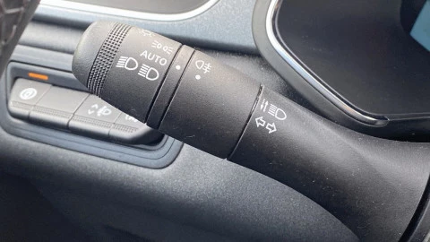 Renault Captur techno Eco-G 100cv (74 kW)