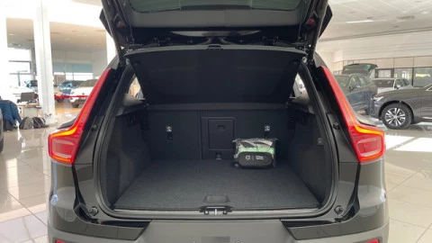 Volvo XC40 T4 PHEV Recharge Core Auto 155 kW (211 CV)