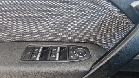 Renault Captur techno Eco-G 100cv (74 kW)