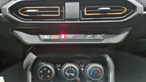 Dacia Sandero Stepway Essential TCe 67kW (90V)