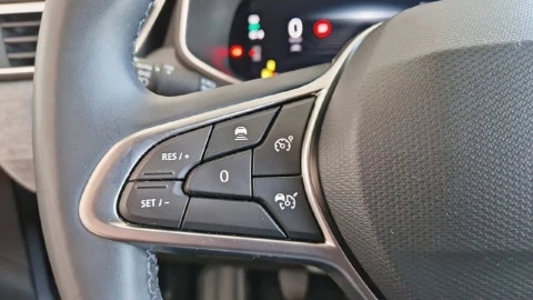 Renault Clio techno Eco-G 100cv (74kW)