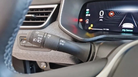 Renault Clio techno Eco-G 100cv (74kW)