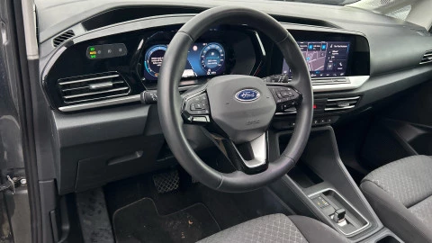 Ford Tourneo Connect 2.0 Ecoblue 90kW Titanium Auto