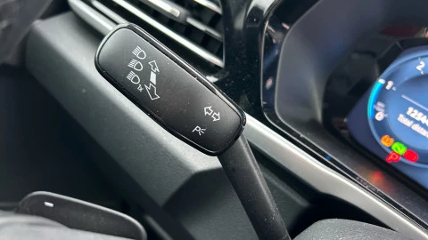 Ford Tourneo Connect 2.0 Ecoblue 90kW Titanium Auto