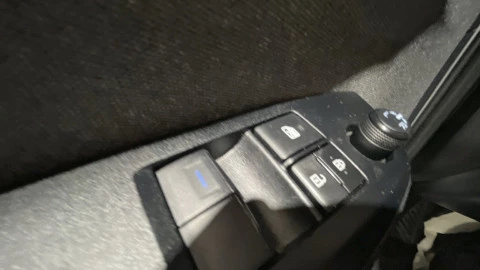 Toyota Yaris 1.5 120H Business Plus