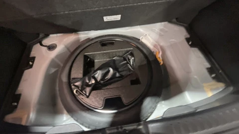 Toyota Yaris 1.5 120H Business Plus