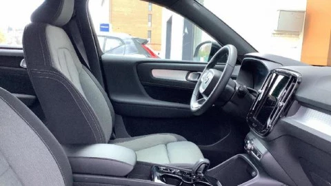 Volvo XC40 T5 Recharge PHEV Plus Dark Auto 193 kW (262 CV)