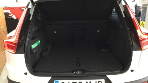 Volvo XC40 Recharge Eléctrico Plus Auto
