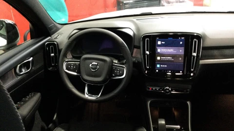Volvo XC40 Recharge Eléctrico Plus Auto