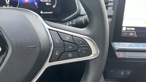 Renault Captur techno Eco-G 100cv (74 kW)