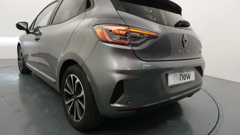 Renault Clio Techno full hybrid E-Tech 145 (103Kw)