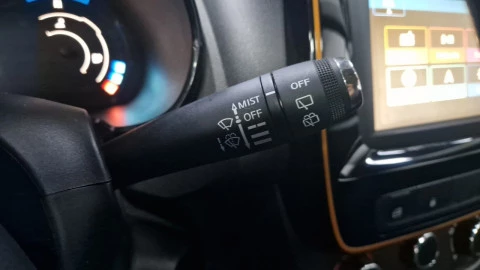 Dacia Spring Comfort Plus Electric 33kW (45CV)