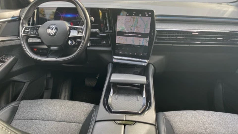 Renault Espace Techno E-Tech full hybrid 146kW