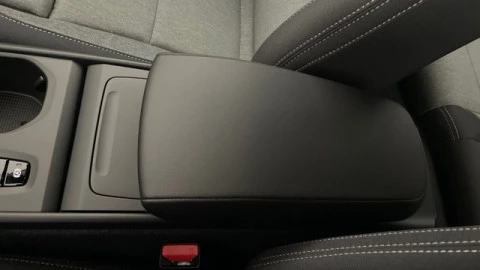 Volvo XC40 B3 G Core Auto 120 kW (163 CV)