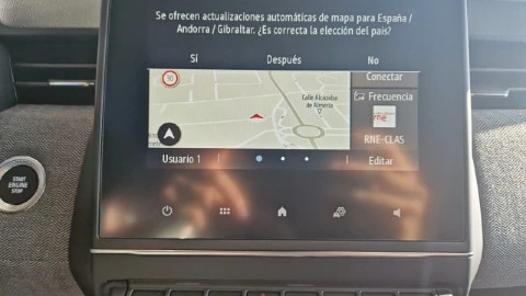 Renault Clio Techno full hybrid E-Tech 145 (103Kw)