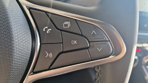 Renault Clio Techno full hybrid E-Tech 145 (103Kw)