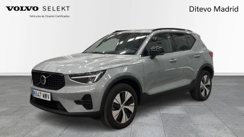 Volvo XC40 B3 G Plus Dark Auto 120 kW (163 CV) Volvo XC40 B3 G Plus Dark Auto 120 kW (163 CV)