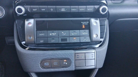 Hyundai Inster 49KWH 85KW (115CV) Tecno