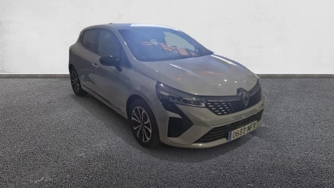 Renault Clio Techno full hybrid E-Tech 145 (103Kw)