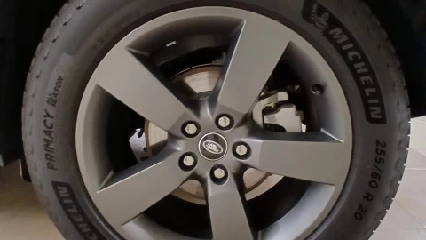 Land Rover Defender 3.0D I6 250 S 90 Auto 4WD MHEV