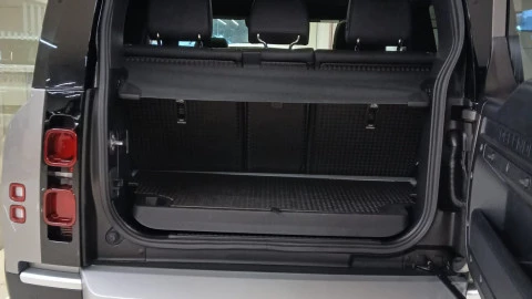 Land Rover Defender 3.0D I6 250 S 90 Auto 4WD MHEV