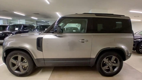 Land Rover Defender 3.0D I6 250 S 90 Auto 4WD MHEV