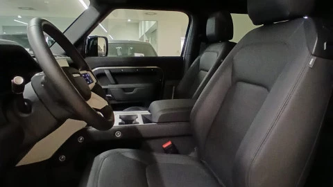 Land Rover Defender 3.0D I6 250 S 90 Auto 4WD MHEV