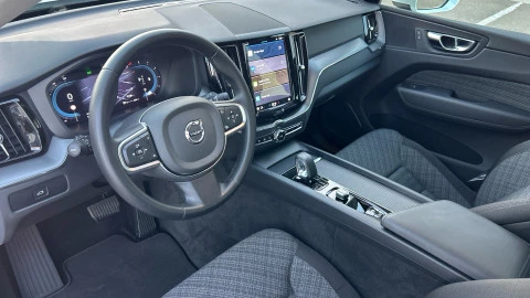 Volvo XC60 2.0 B4 D Core Auto